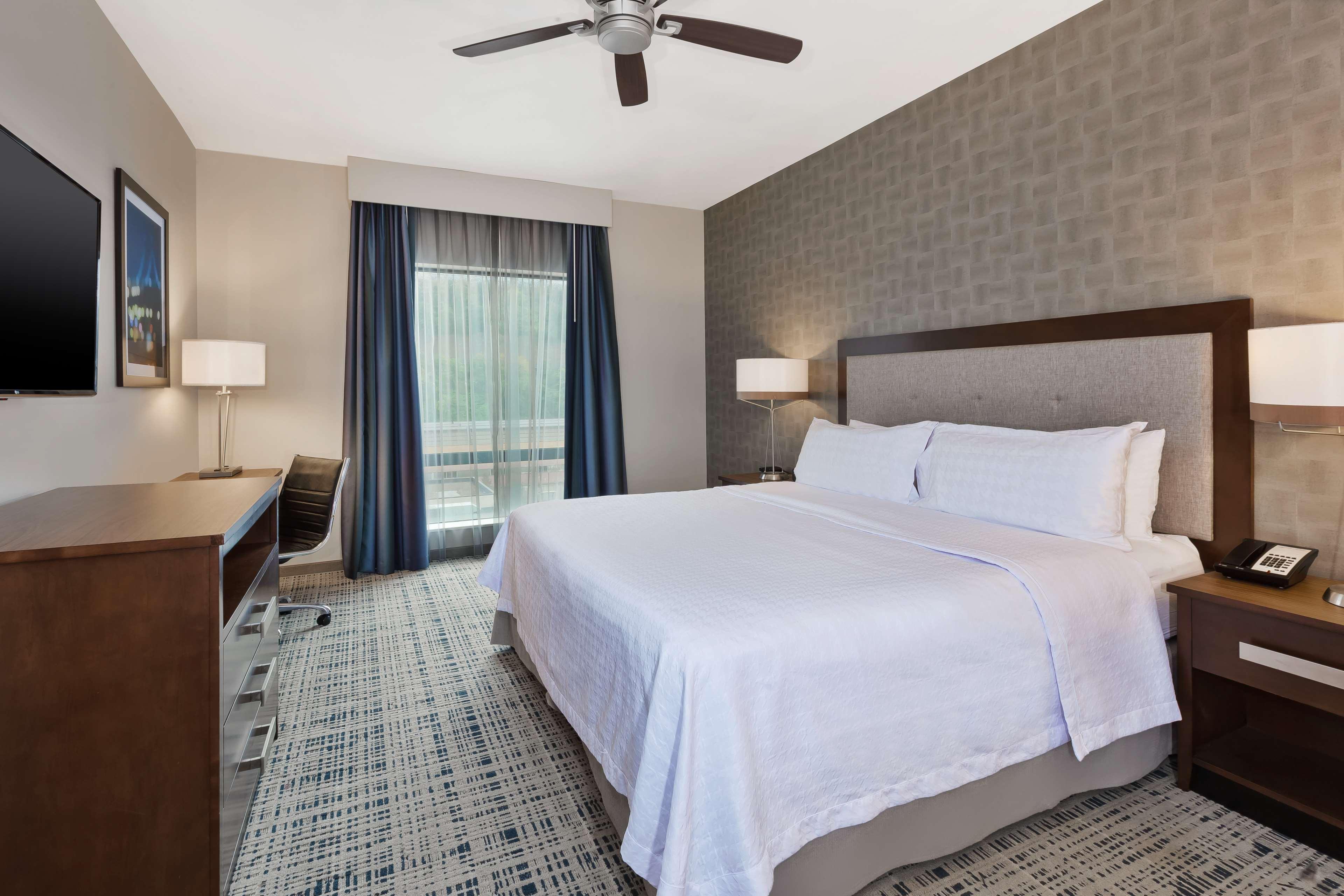 Homewood Suites By Hilton Pittsburgh Downtown Екстер'єр фото