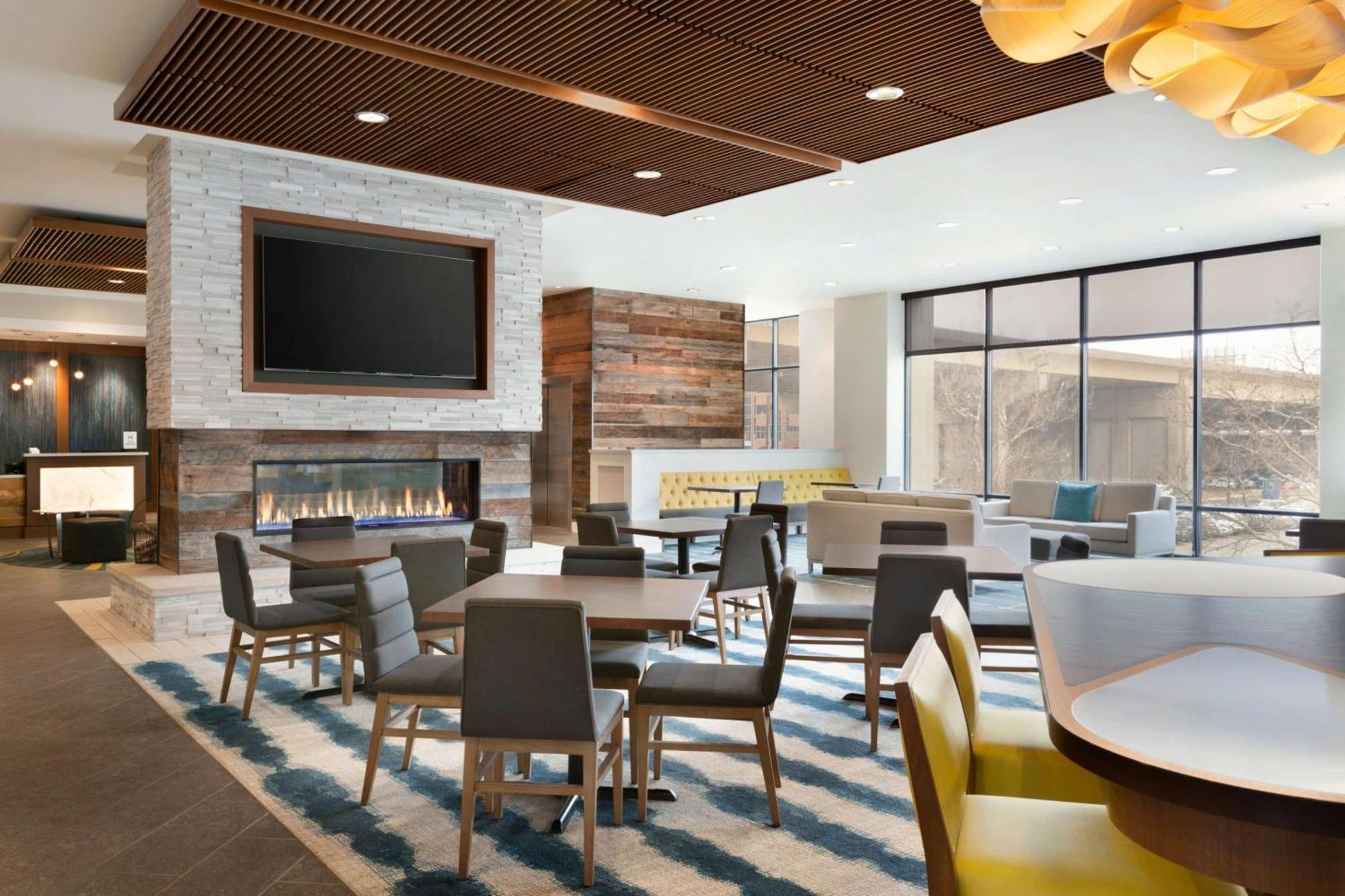 Homewood Suites By Hilton Pittsburgh Downtown Екстер'єр фото